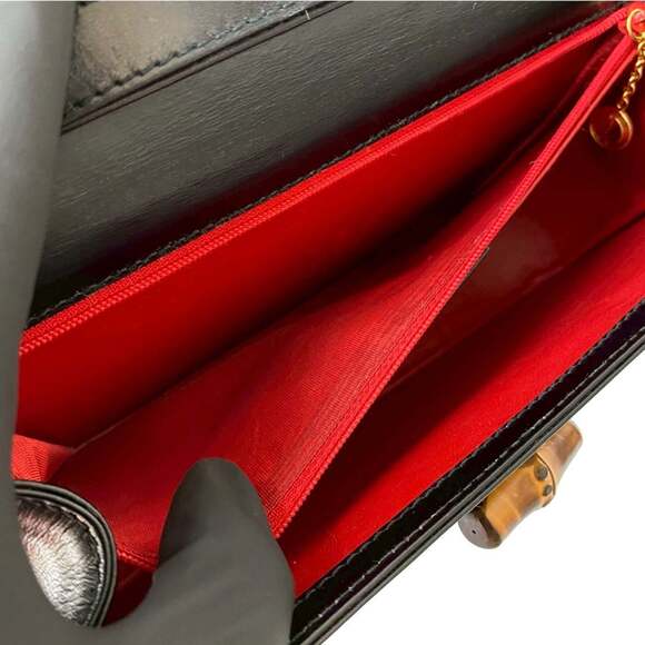 GUCCI Authentic Black Leather Bamboo Pochette Shoulder Bag - Picture 10 of 10